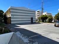 レオパレスラルゴ 駐車場