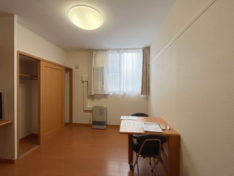 leopalace Minami Yamahana Living room