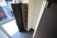 レオネクスト福寿草 玄関