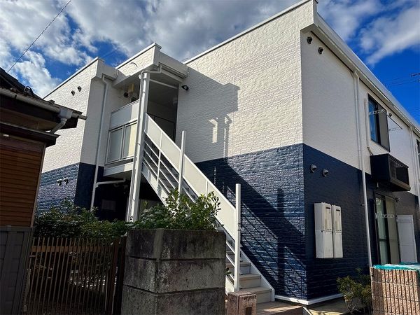 レオパレスカメリアⅡ 外観