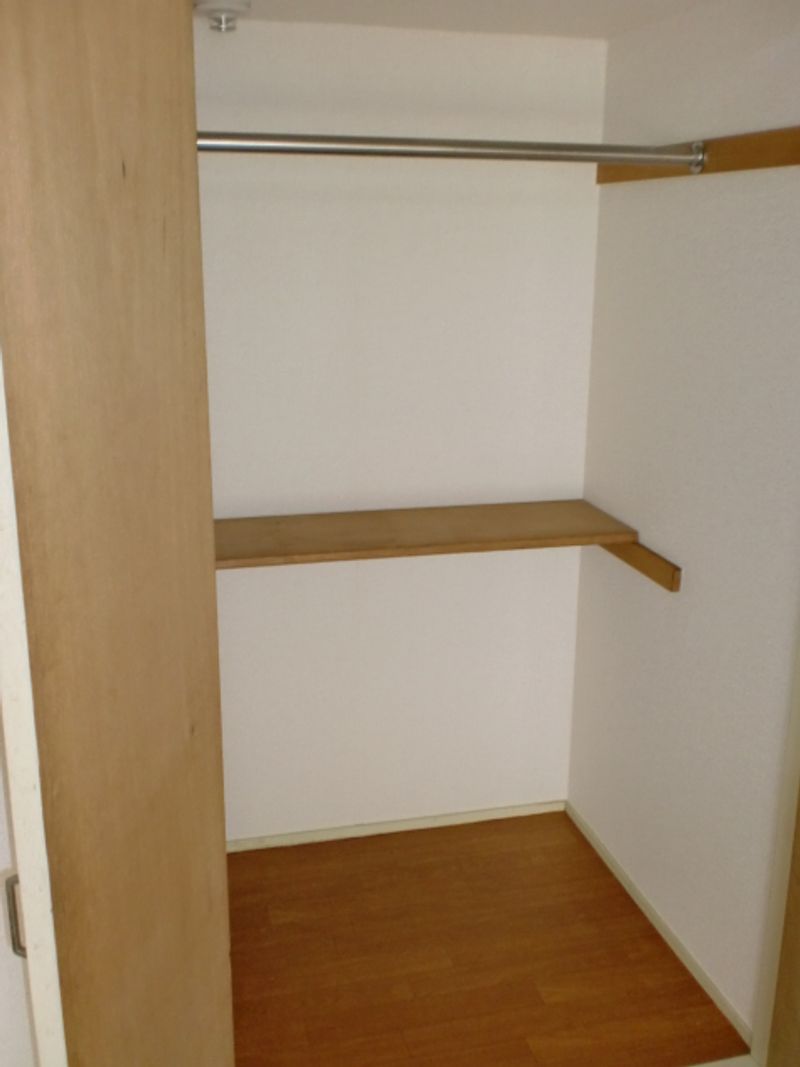 レオパレス亀有第４ 収納