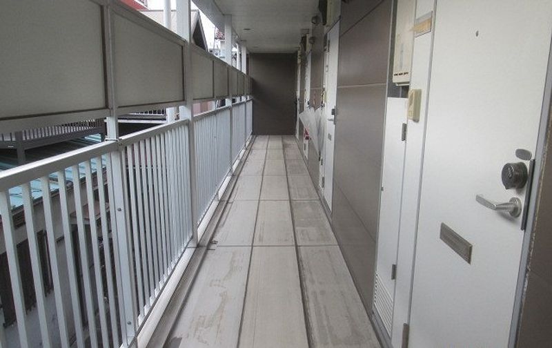 レオパレス栄町 共用部分