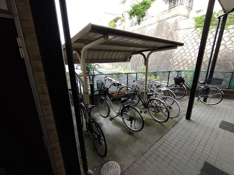 レオパレスブルーフォート 共用部分