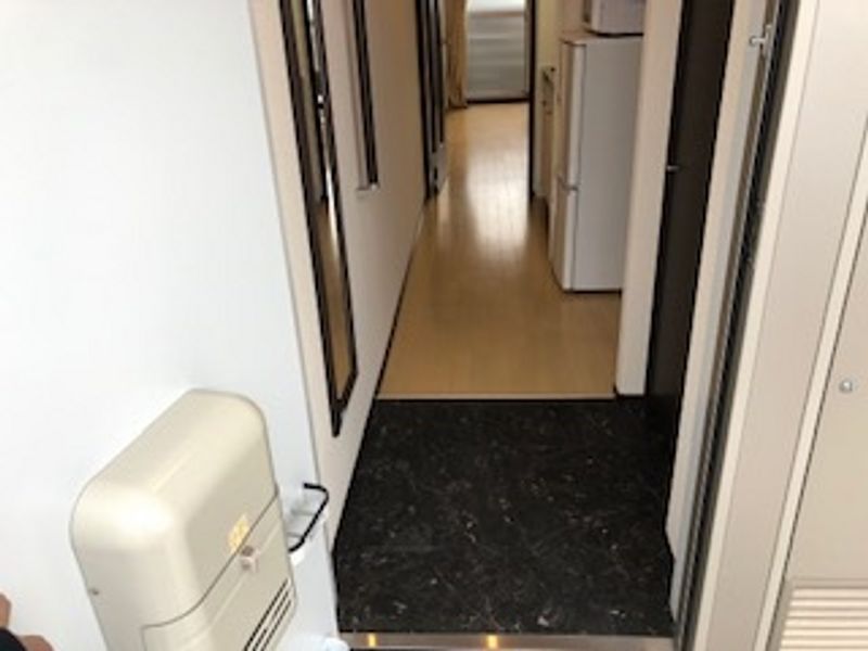 クレイノソレイユ扇町 玄関