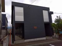 レオパレス薬師 外観
