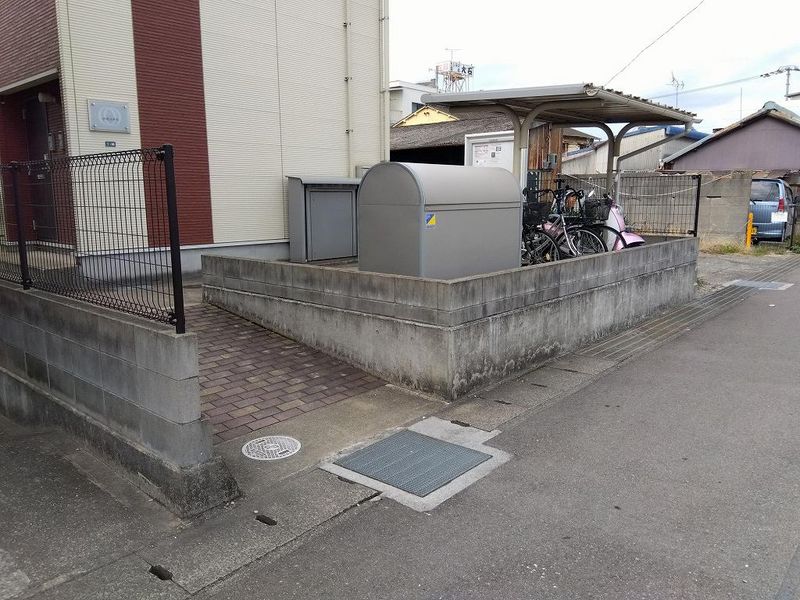 レオネクストみなとまち 共用部分