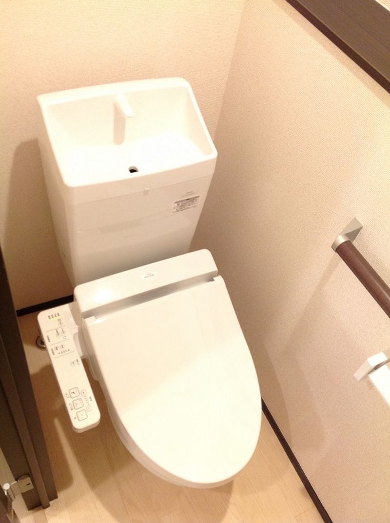 クレイノミカミ トイレ