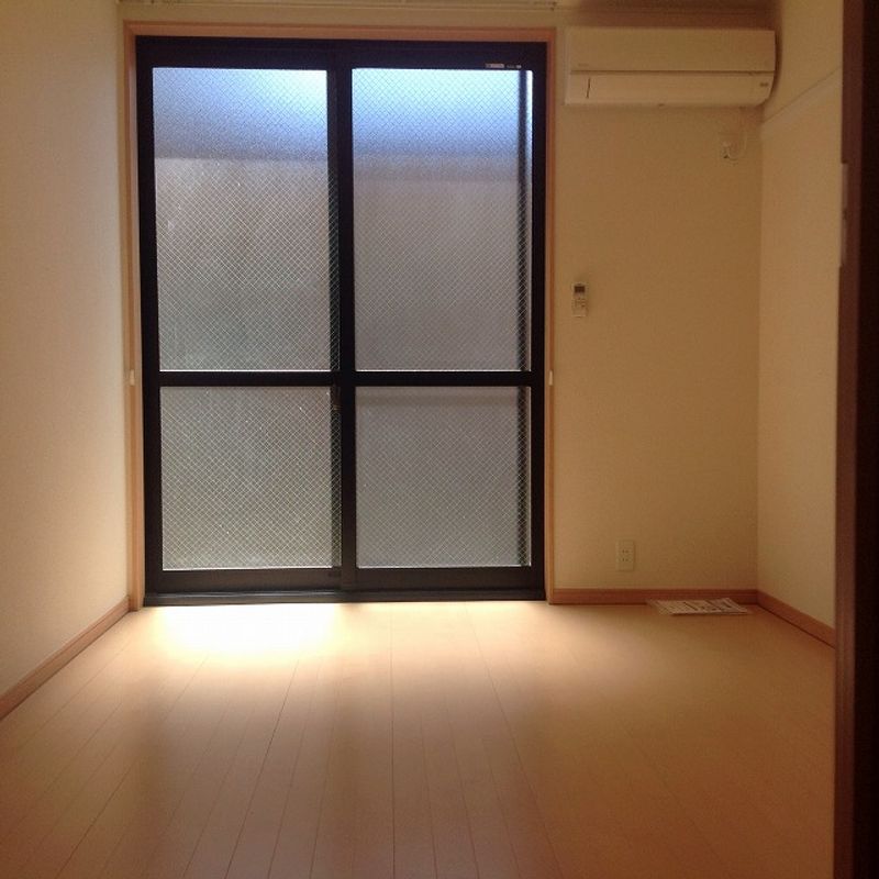 leopalace Lake Side Musashi Urawa 거실