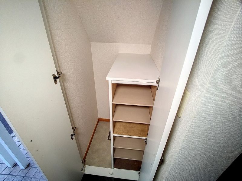 レオパレスきょうでん 収納