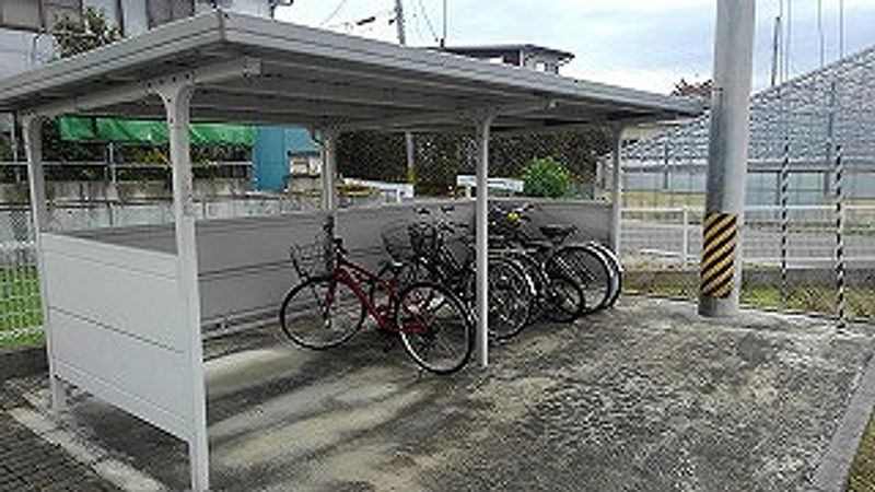 レオパレスフローラⅢ 共用部分