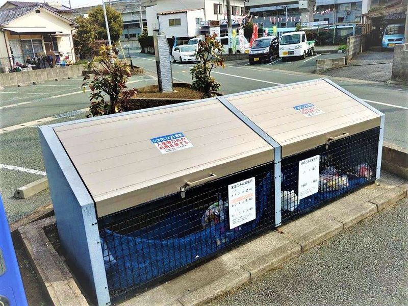 レオパレス白坪 共用部分