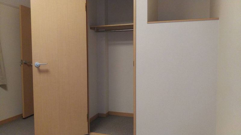 レオパレスアークスペランザ 収納