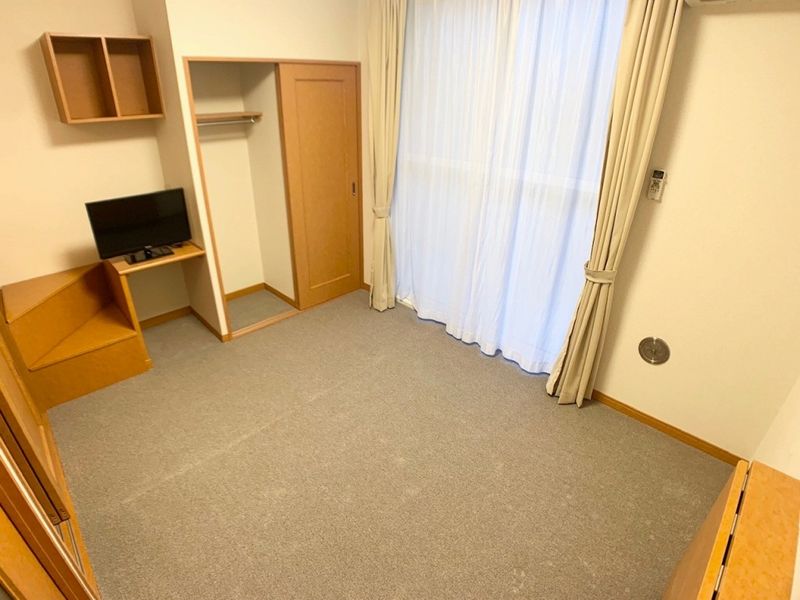 レオパレスシェソワ　城南 収納