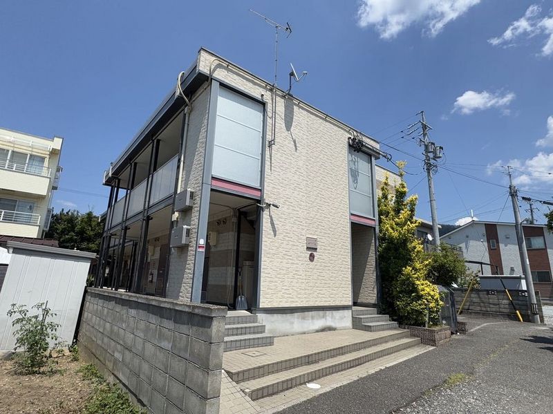 レオパレスアマーユ 外観
