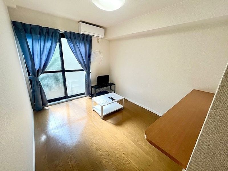 レオパレスヴィレッジ 居間