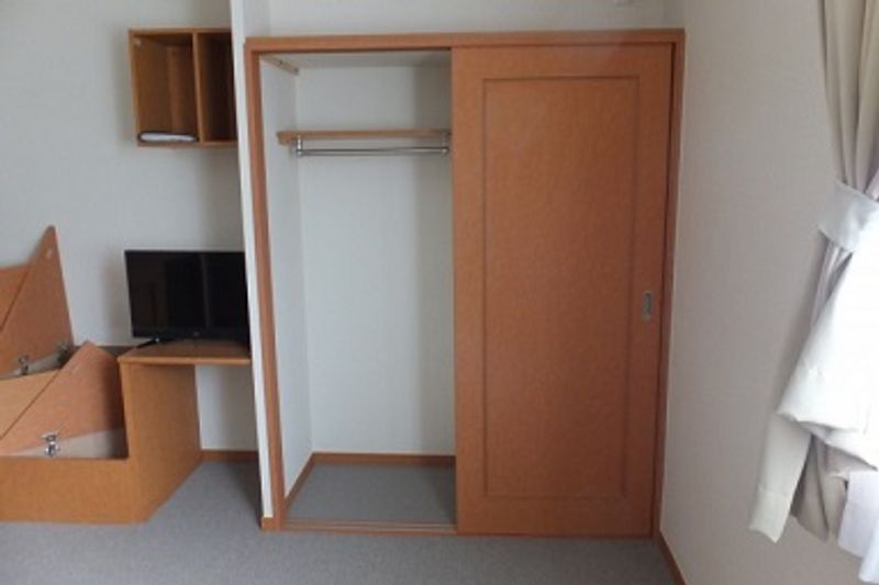leopalace Hillside Storage