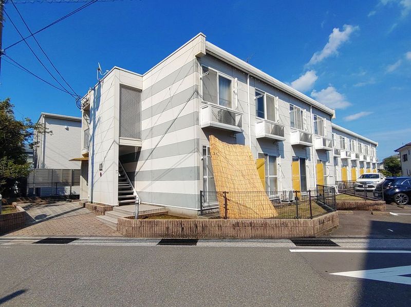 レオパレス宮崎神宮 外観