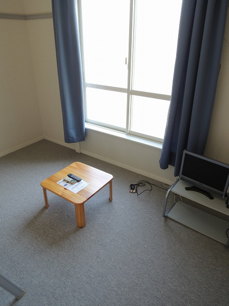 レオパレスのぞみ 居間