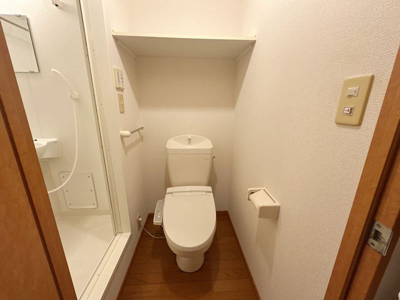 レオパレス光ヒルズ トイレ