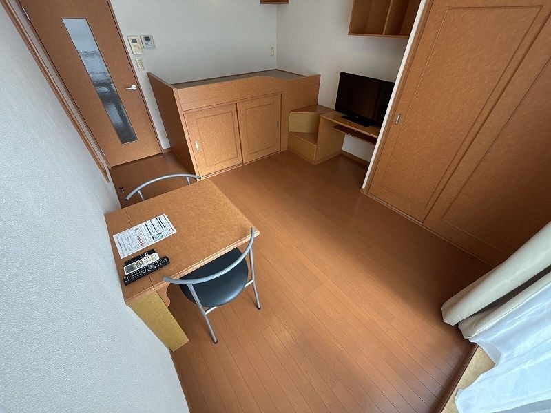 レオパレスたぶの木 居間