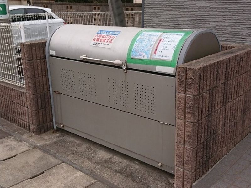 レオパレスシャトル千代 共用部分