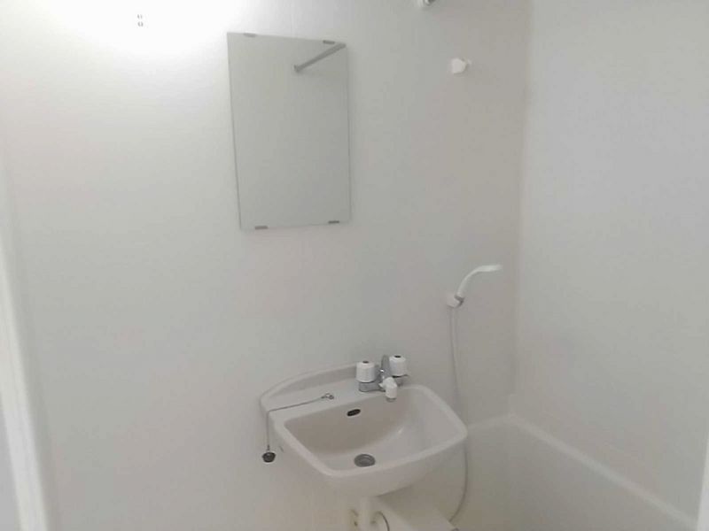 レオパレスウエストグリーンリバー 洗面台