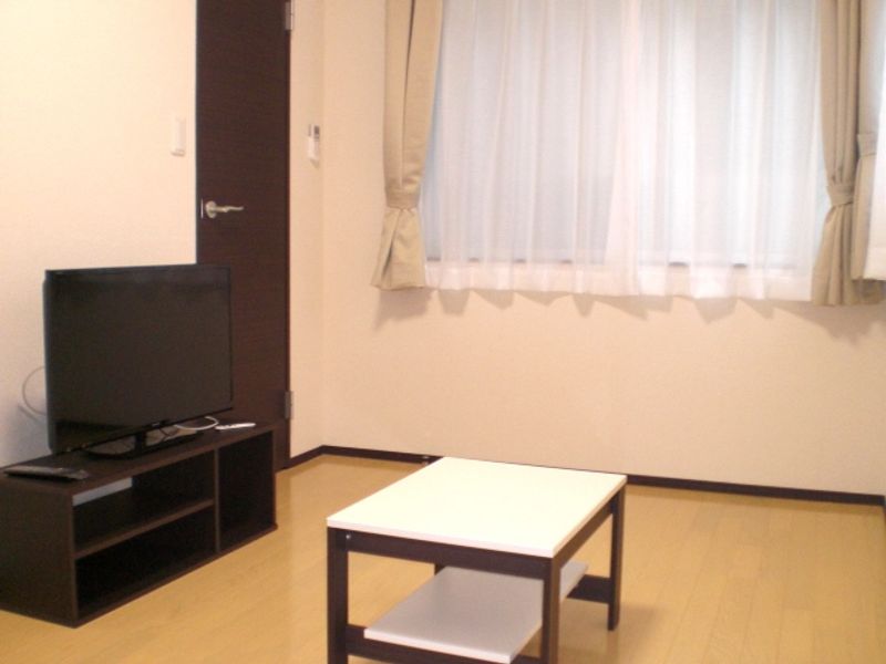 クレイノＴＡＫＩＺＡＷＡ 居間