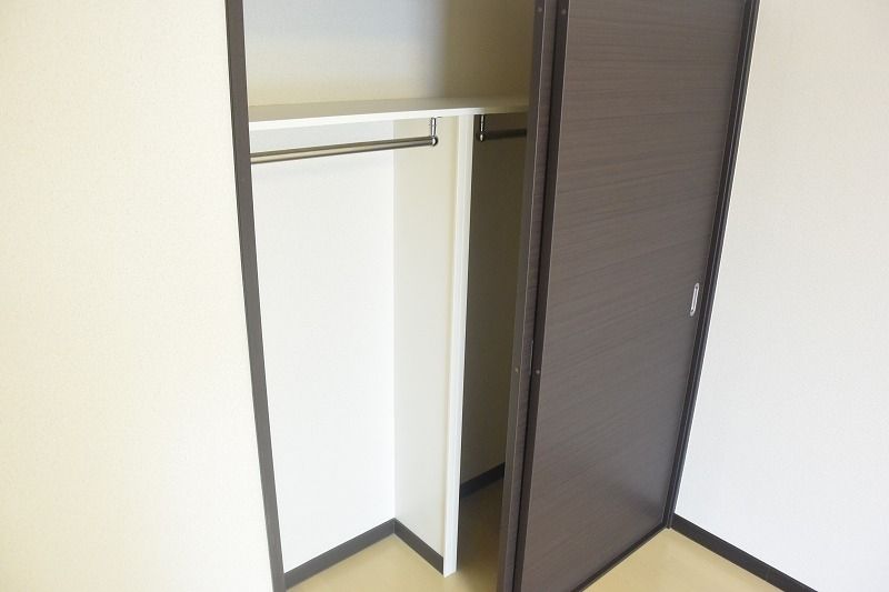 レオネクストＯＡＳＩＳ花中 収納