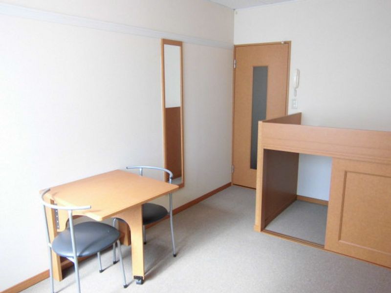 レオパレスみすぎ 居間