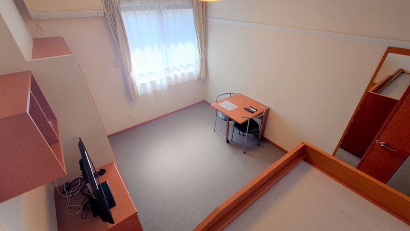 レオパレス宮木 居間
