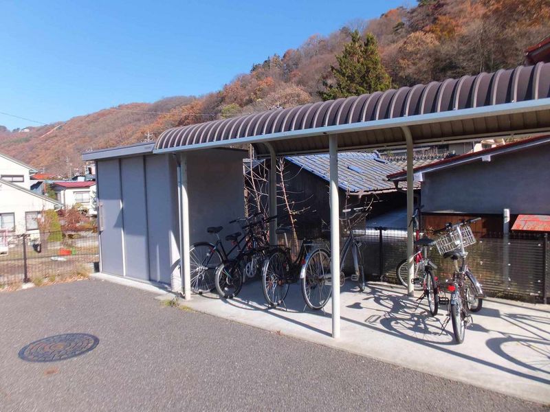 レオパレスしんばし 共用部分