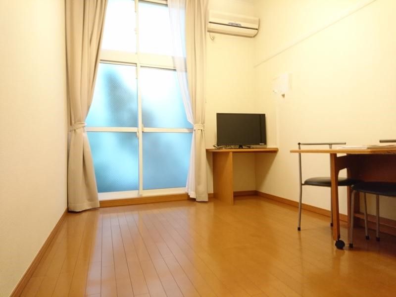 leopalace AS 60 Living room