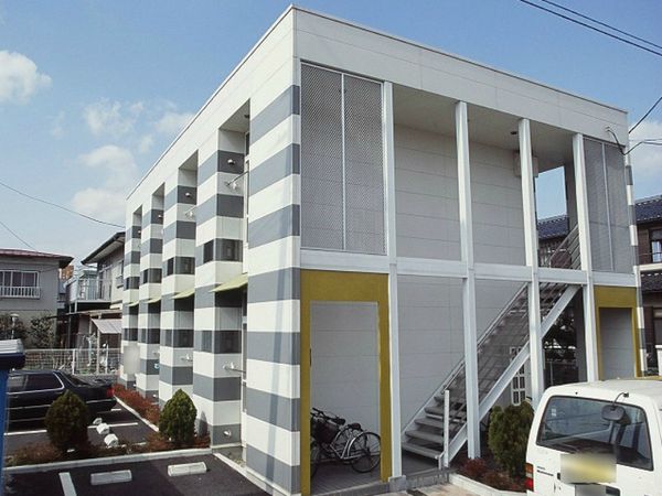 レオパレスメゾン・ド・開成 外観