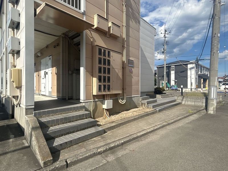 レオパレスレオパーク エントランス