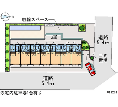 11261 Monthly parking lot