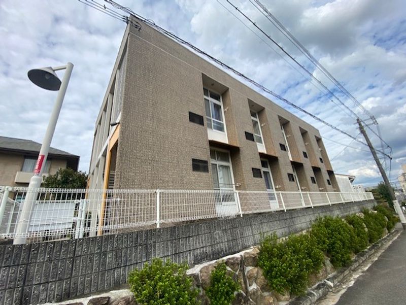 レオパレス花屋敷 バルコニー