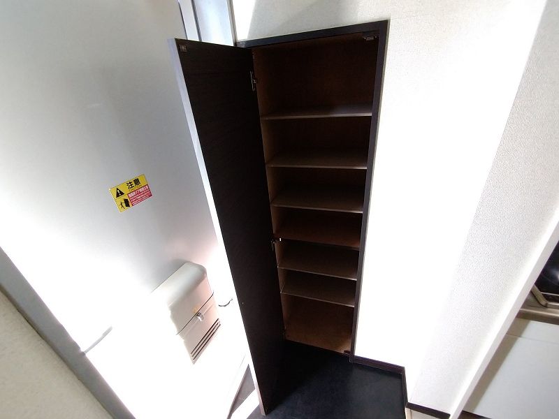 LEONEXT Excel Asahi II Lối vào