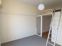 レオパレスハーモニー高川原 寝室