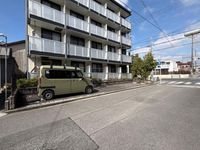 leopalace Selorm B Parking lot