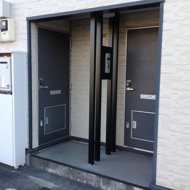 レオパレスアリオール沼田Ⅰ 玄関