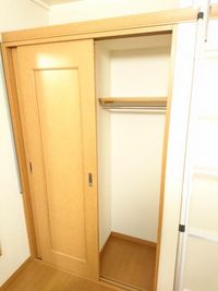 レオパレスメルベーユ 収納