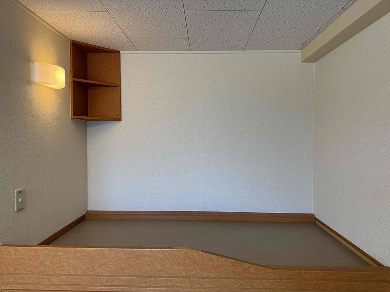 レオパレスプチＭ 寝室