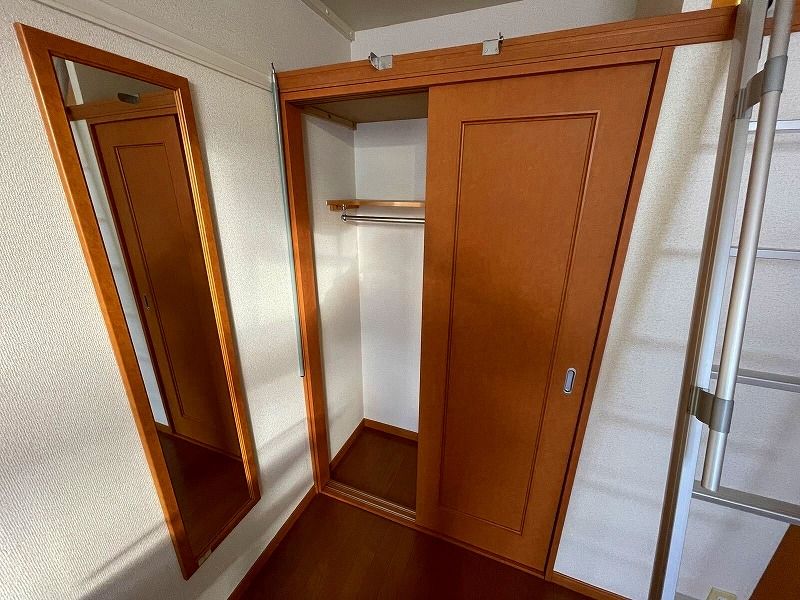 leopalace 13 STONE II 수납공간