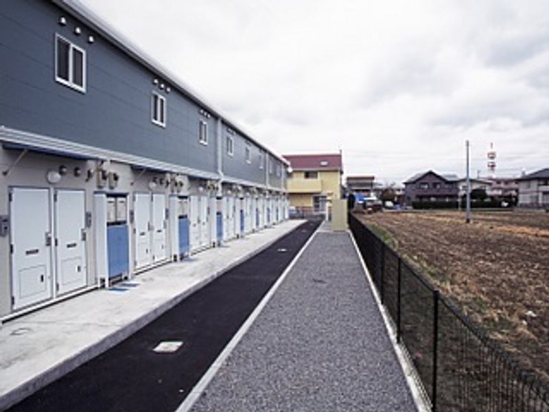 レオパレスＷｅｓｔ　Ⅰ　 玄関