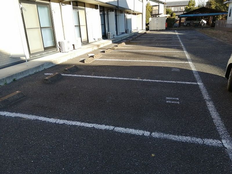 レオパレスＳＵＮＮＹ　ＶＩＬＬＡＧＥ 駐車場