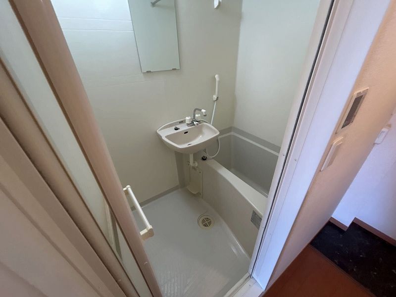 レオパレスＮＥＸＴ　ＤＯＯＲ 風呂