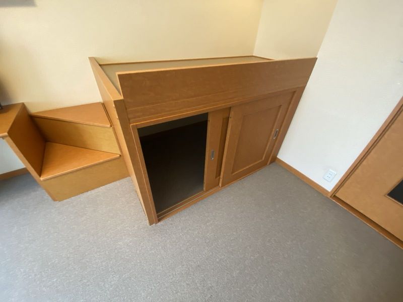 レオパレス森本北 収納