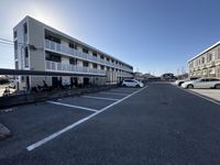 レオパレスエトワール彩Ⅱ 駐車場