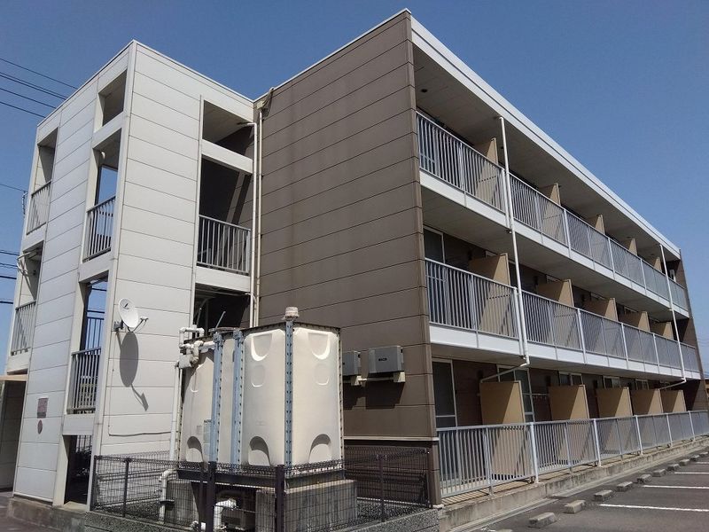 レオパレスシャルム瀬戸 外観