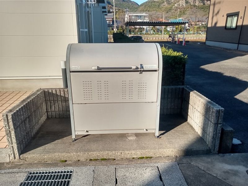 レオパレス岩栄 共用部分